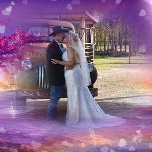 Meet your Posher, Lori